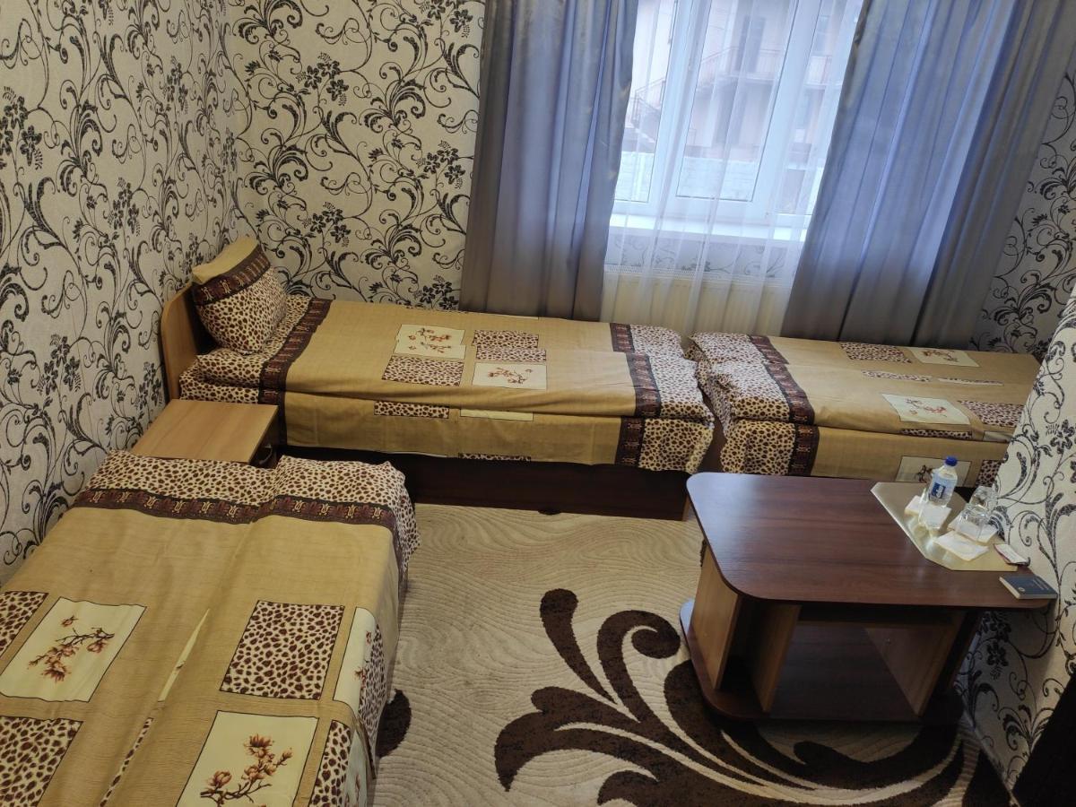 فندق Bila Krynytsya في  Karavan المظهر الخارجي الصورة