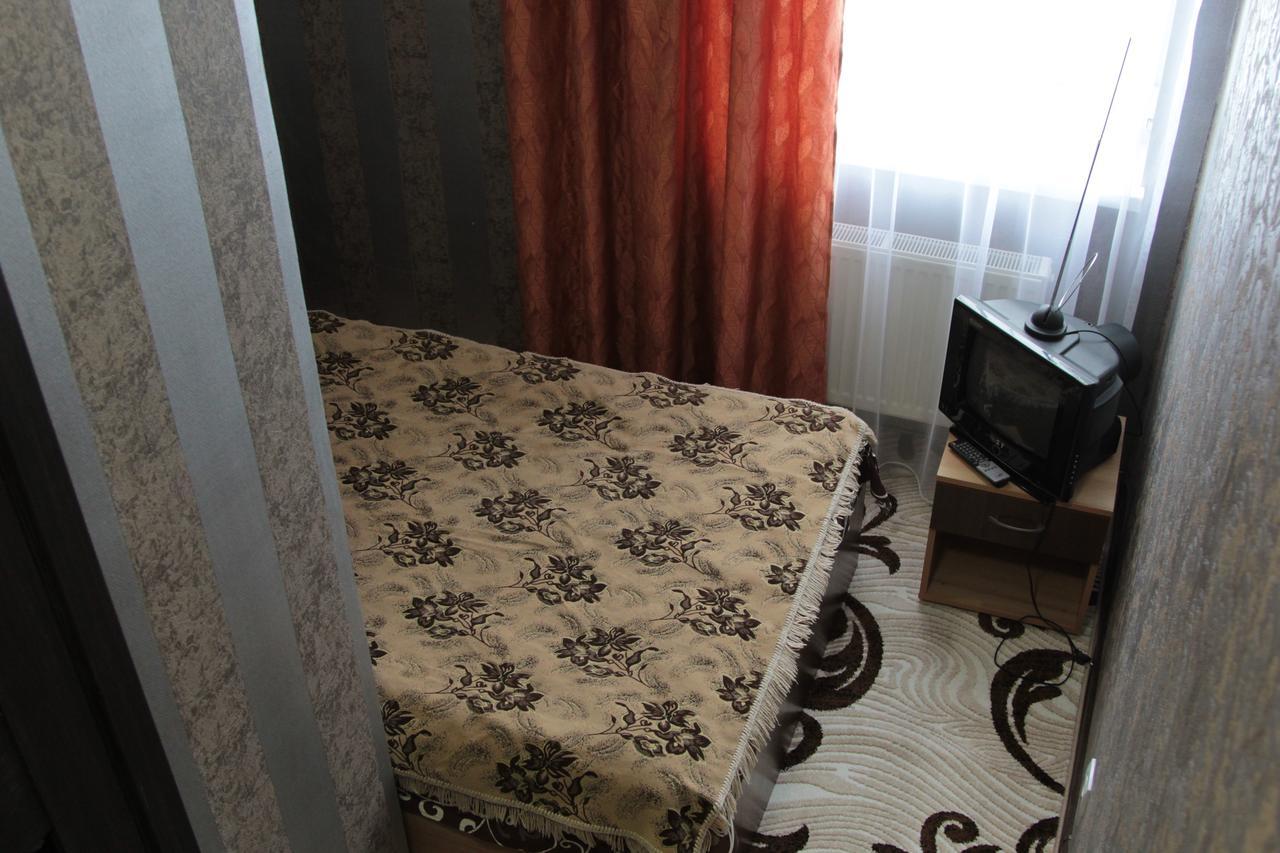 فندق Bila Krynytsya في  Karavan المظهر الخارجي الصورة