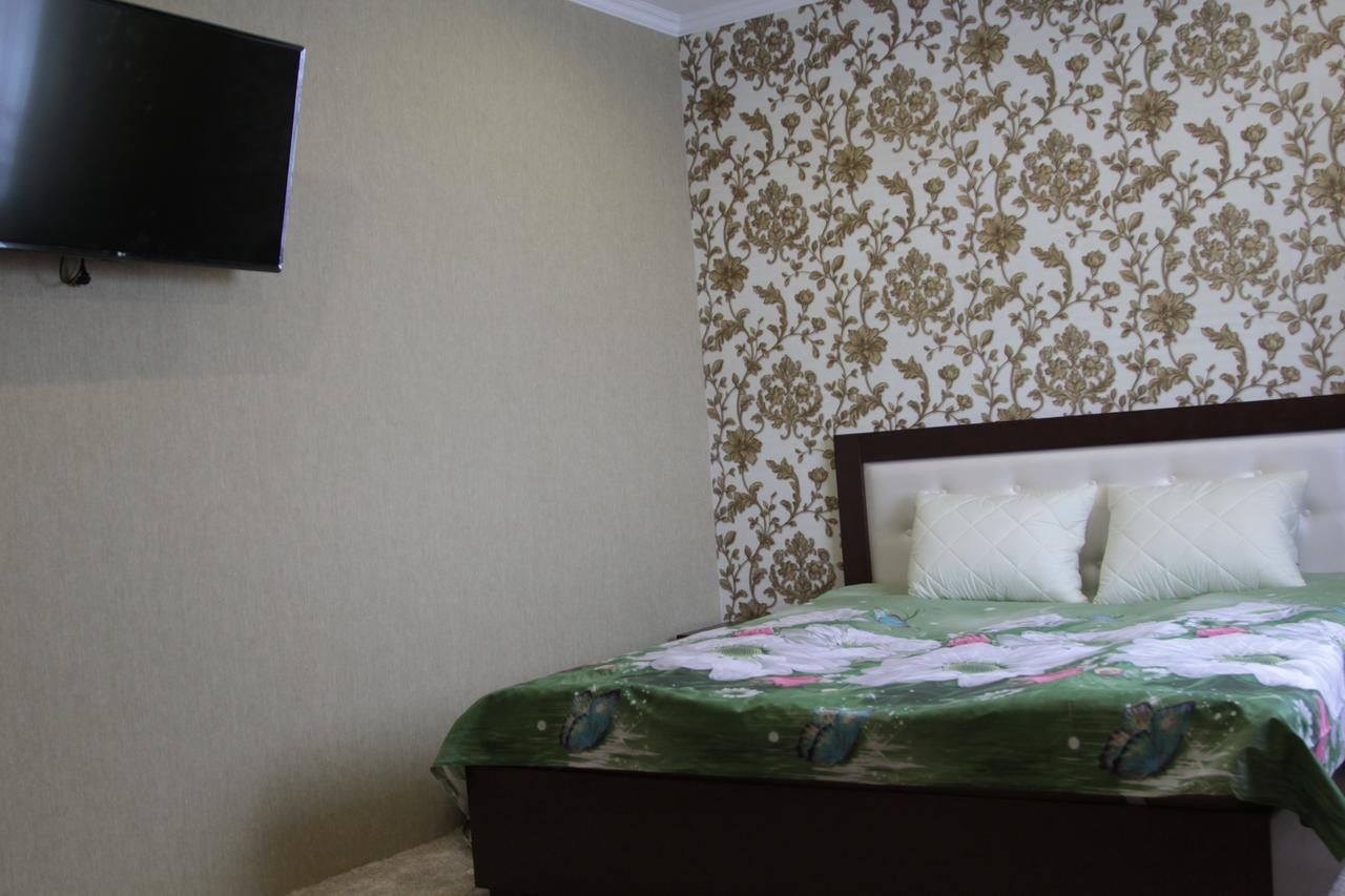 فندق Bila Krynytsya في  Karavan المظهر الخارجي الصورة