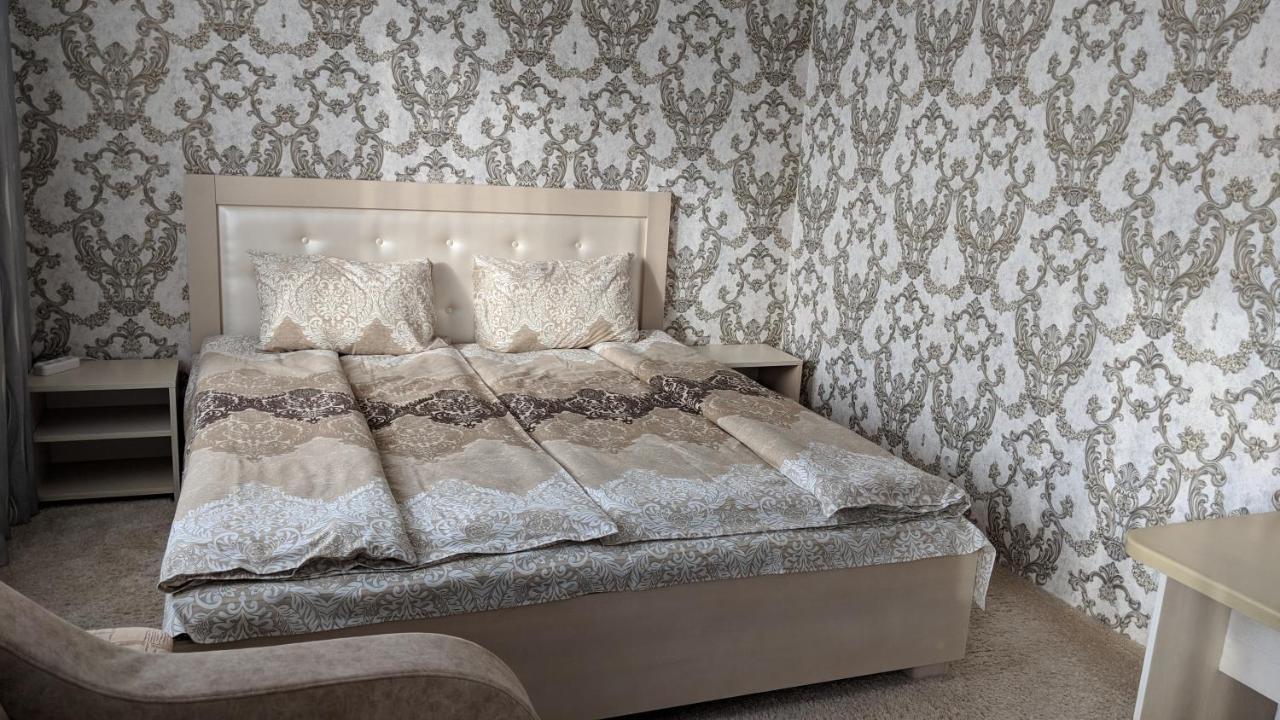 فندق Bila Krynytsya في  Karavan المظهر الخارجي الصورة